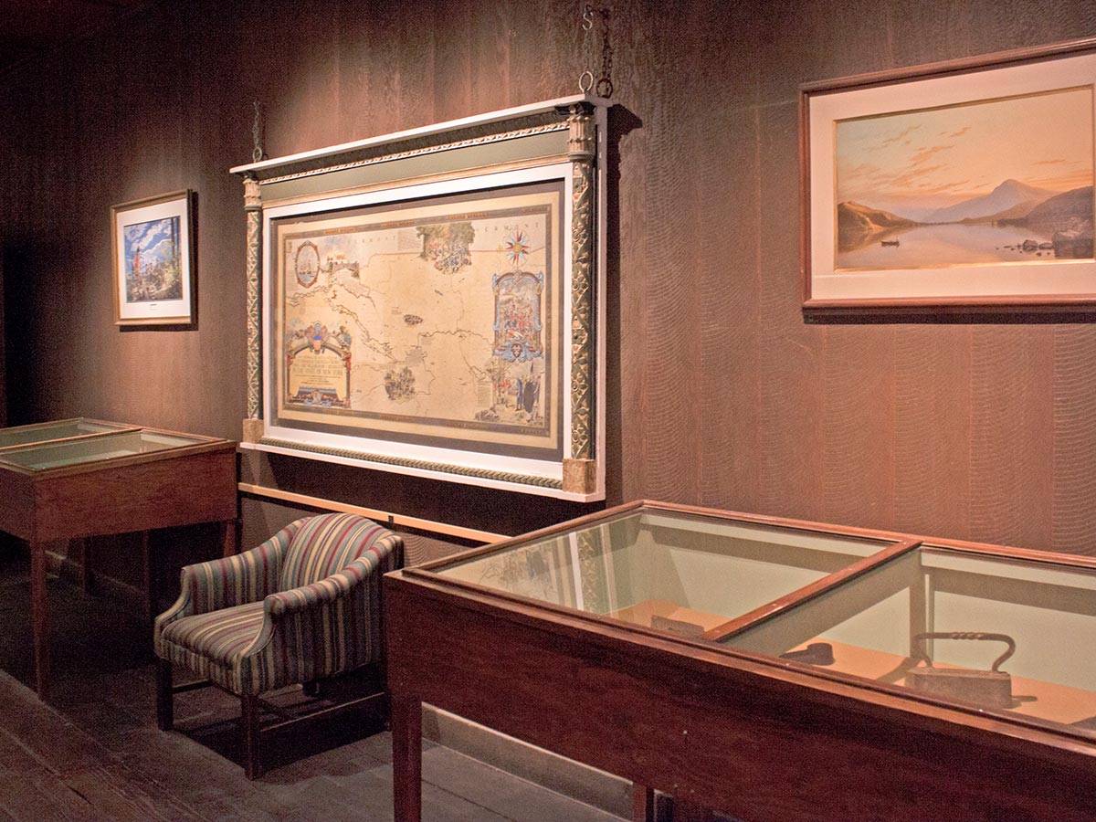 Inside-artifact-display
